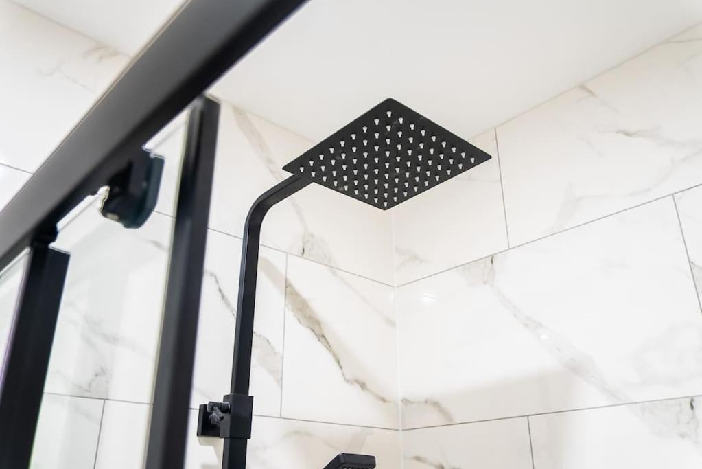 Five Star Boutique Studio Flat In London Bagian luar foto